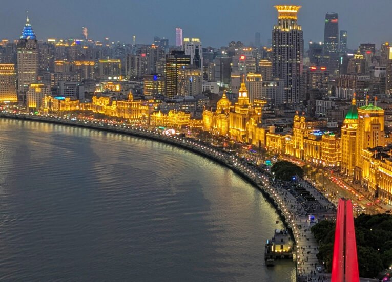 where is shanghai best things to do in shanghai the bund promenade attractions huangpu river shanghai